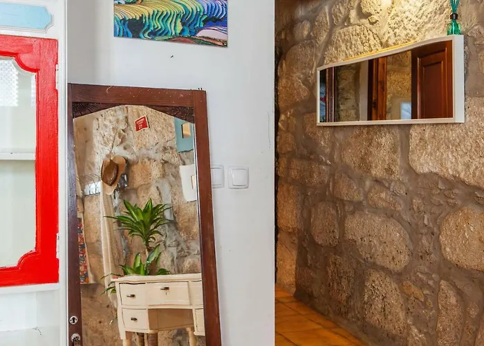 Red House- Historic Center بورتو