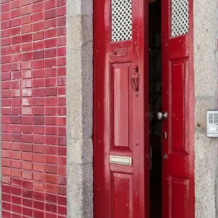 Red House- Historic Center Tatil Evi