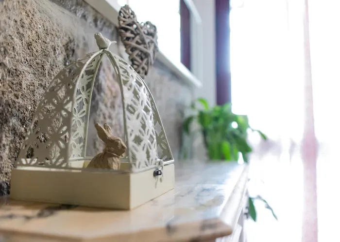 Red House- Historic Center *